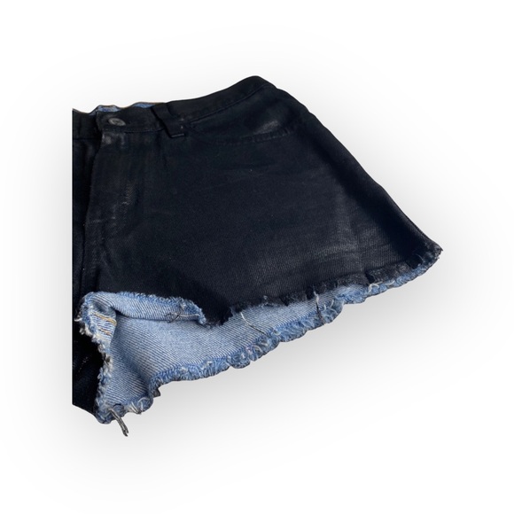 new LF Furst of a Kind ★ Levi's® 517’s® ★ Black Coated Cut Off Denim Shorts ★ - Picture 5 of 16